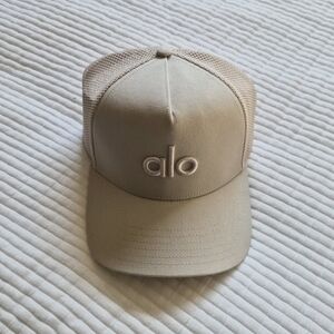 ALO Yoga Tan Baseball Cap